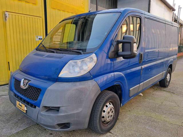 PEUGEOT Boxer usata, con ABS