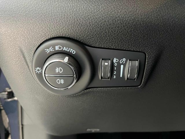 JEEP Compass usata, con Touch screen