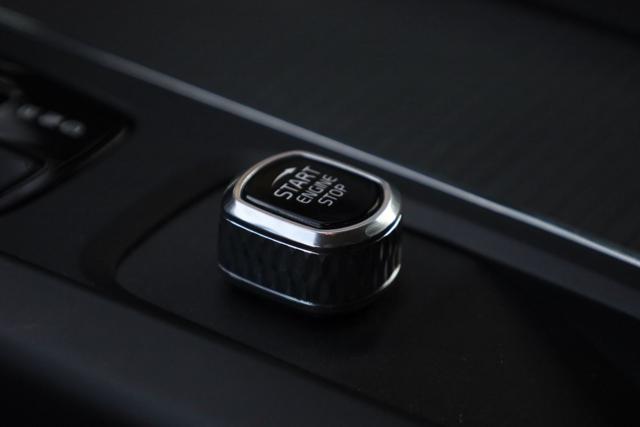 VOLVO V60 usata, con Controllo elettronico della corsia