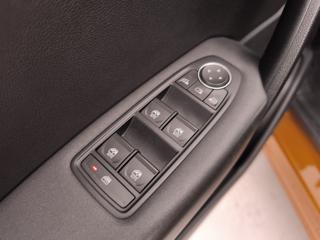 RENAULT Captur usata, con Controllo elettronico della corsia
