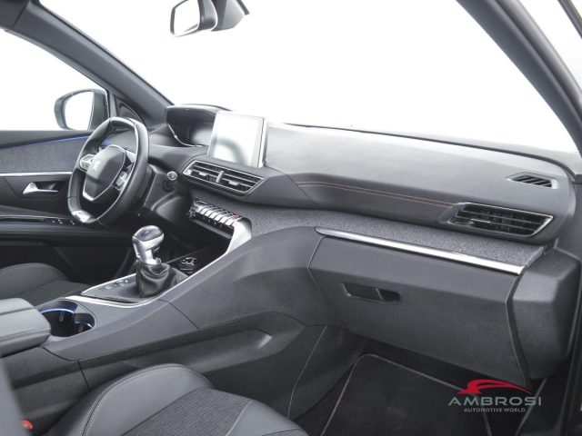 PEUGEOT 3008 usata 11