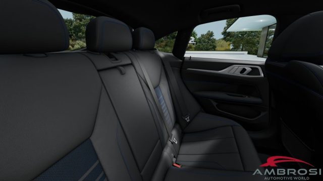 BMW i4 usata 10