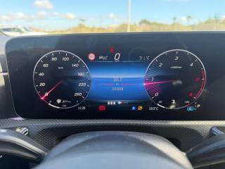 MERCEDES-BENZ A 200 usata, con Fari LED