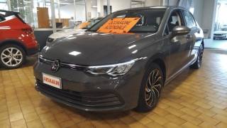 VOLKSWAGEN Golf 1.5 TGI DSG Life 17