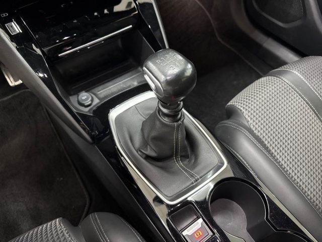 PEUGEOT 2008 usata, con Climatizzatore