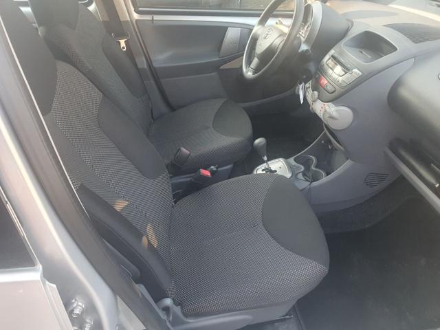 TOYOTA Aygo usata, con Airbag Passeggero