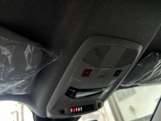 JEEP Avenger usata, con USB