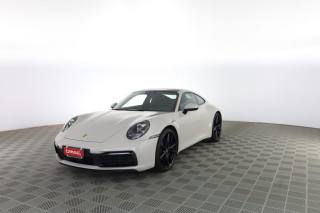 PORSCHE 911 911 Carrera 4