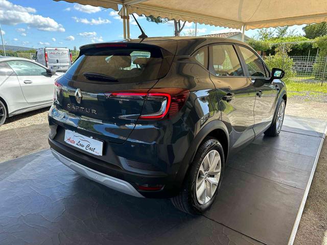 RENAULT Captur usata, con Autoradio