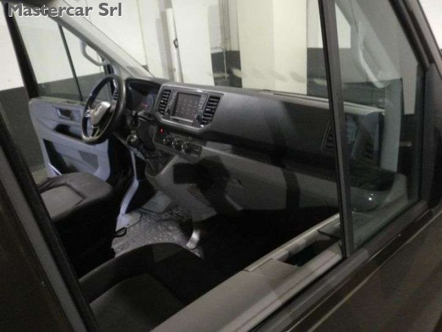 VOLKSWAGEN Crafter usata, con Autoradio