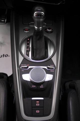 AUDI TT usata, con Autoradio