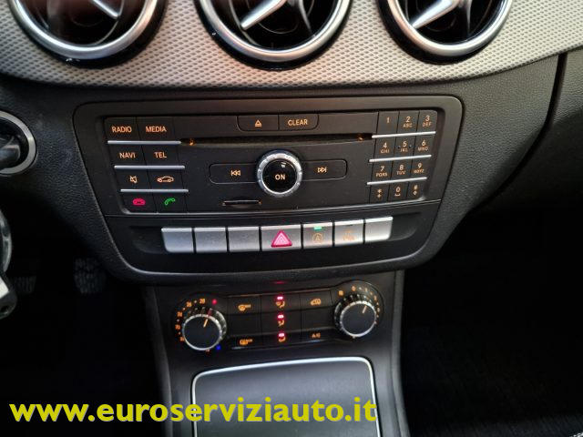 MERCEDES-BENZ B 200 usata, con Volante in pelle