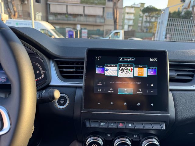 RENAULT Captur usata, con Controllo automatico clima