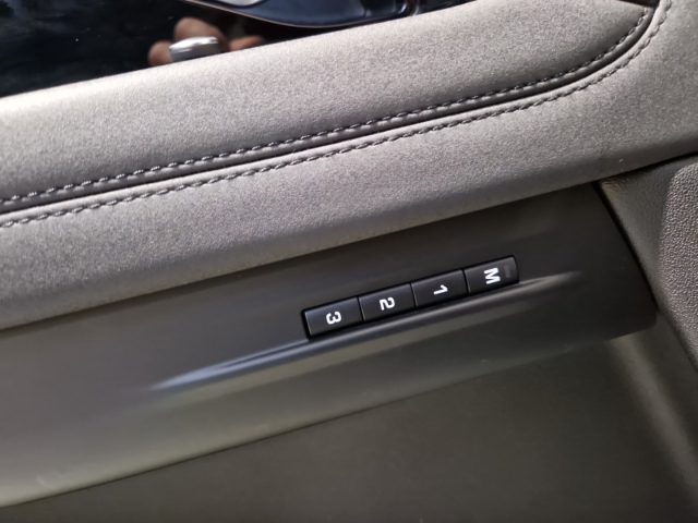 LAND ROVER Range Rover Evoque usata, con USB