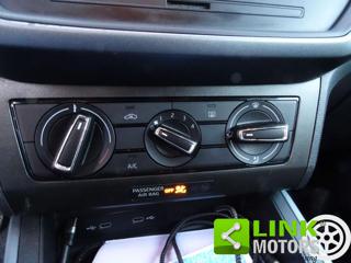 SEAT Arona usata, con Specchietti laterali elettrici