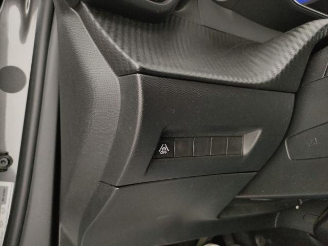PEUGEOT 2008 usata, con Controllo trazione