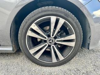 MERCEDES-BENZ A 180 usata, con Specchietti laterali elettrici