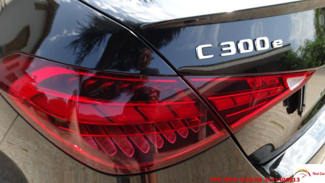 MERCEDES-BENZ C 300 usata 134