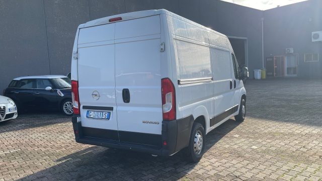OPEL Movano usata, con Autoradio