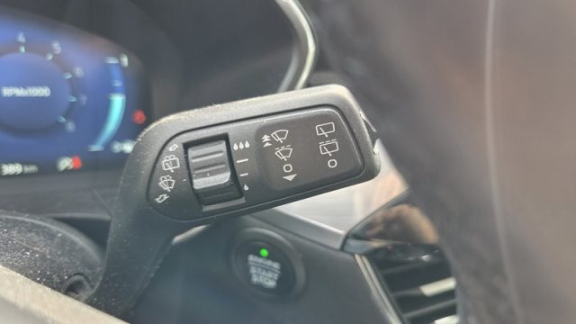 FORD Kuga usata, con Volante multifunzione