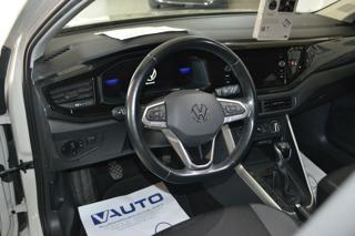 VOLKSWAGEN Taigo usata, con Autoradio