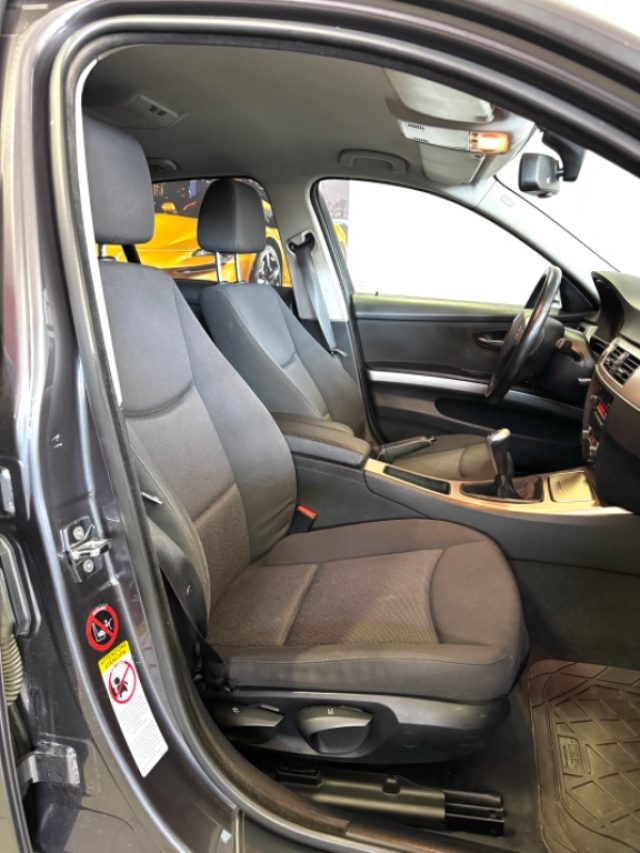 BMW 320 usata, con Controllo trazione
