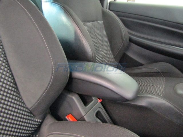 CITROEN DS3 usata, con Controllo automatico clima