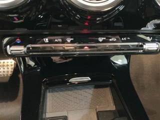 MERCEDES-BENZ CLA usata 27