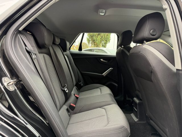AUDI Q2 usata 13