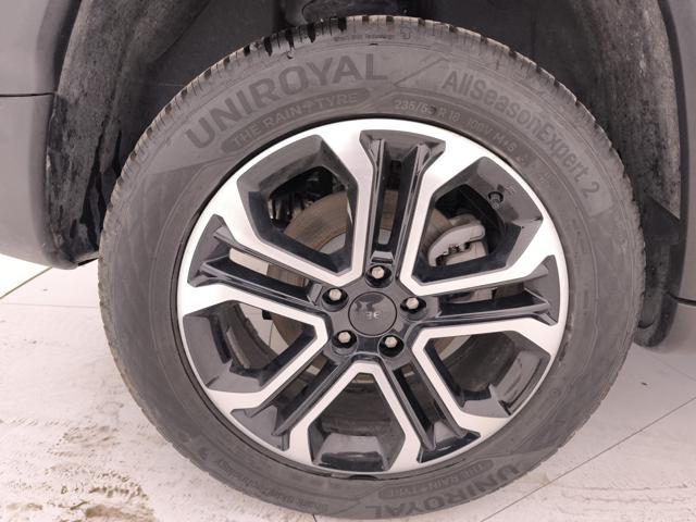 JEEP Compass usata, con Autoradio digitale