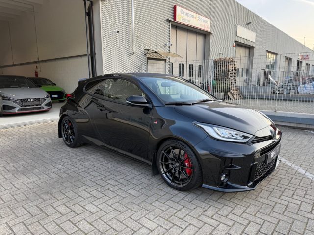 TOYOTA Yaris usata, con Cerchi in lega