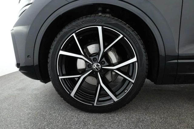 VOLKSWAGEN Touareg usata, con Antifurto
