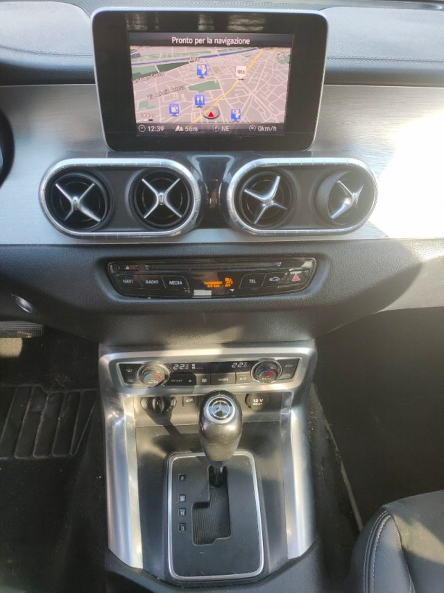 MERCEDES-BENZ X 250 usata, con Chiusura centralizzata