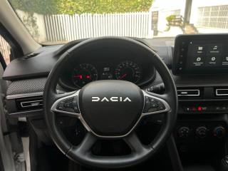DACIA Sandero usata, con Luci diurne