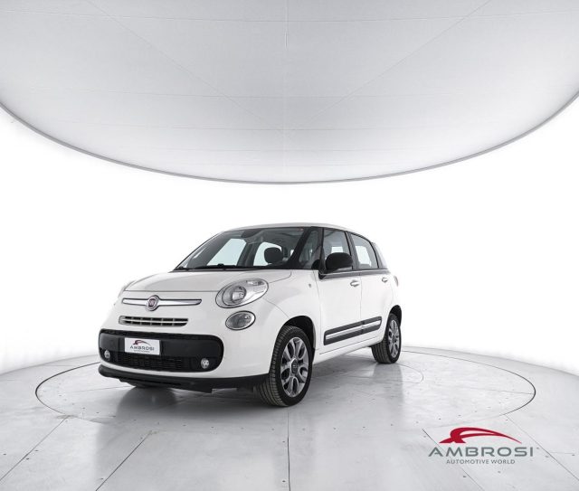 FIAT 500L usata 0