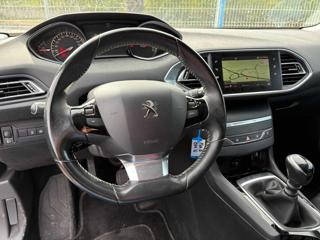 PEUGEOT 308 usata, con Boardcomputer