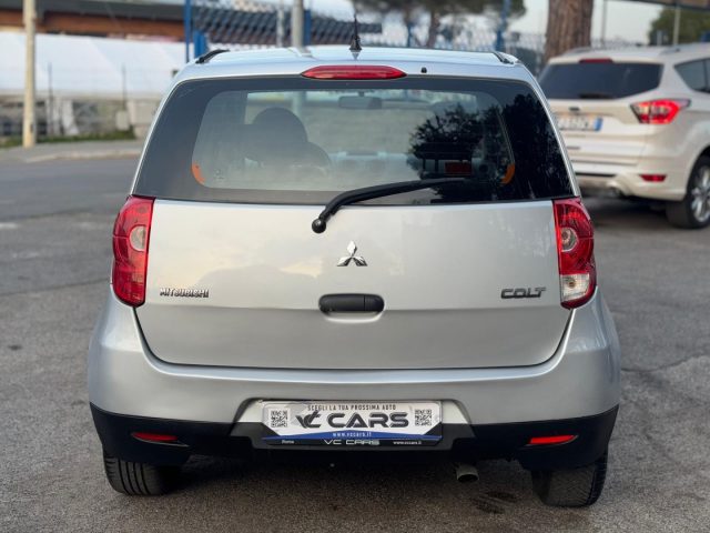 MITSUBISHI Colt usata, con Autoradio