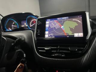 PEUGEOT 2008 usata, con Boardcomputer