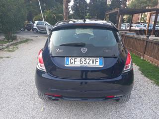 LANCIA Ypsilon usata, con Autoradio