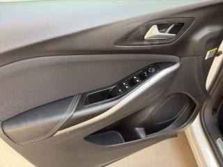 OPEL Grandland usata, con Bluetooth
