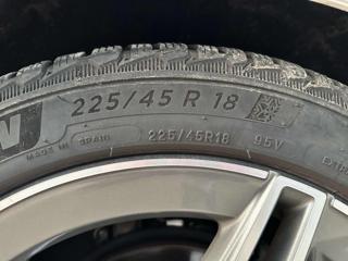 MERCEDES-BENZ B 180 usata, con Hill holder