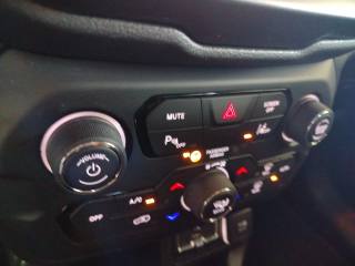 JEEP Renegade usata 25