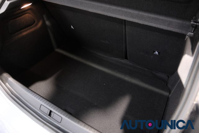 PEUGEOT 208 usata 52