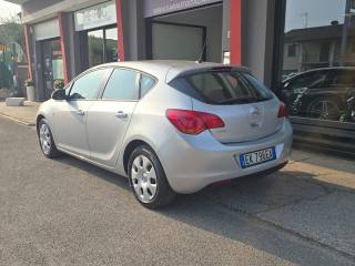 OPEL Astra usata, con Cerchi in lega