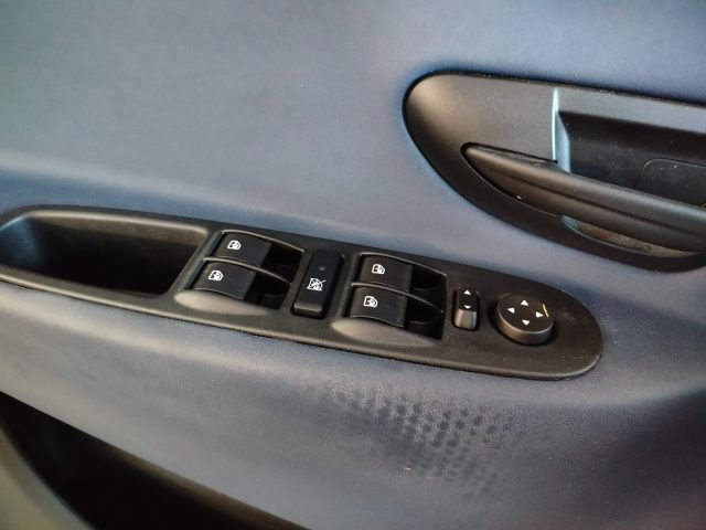 LANCIA Ypsilon usata 21