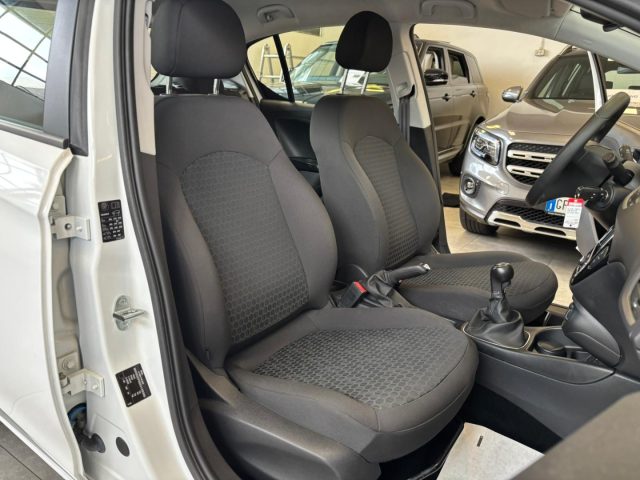 OPEL Corsa usata, con Climatizzatore