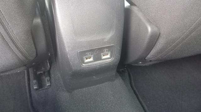 PEUGEOT 2008 usata, con Controllo vocale