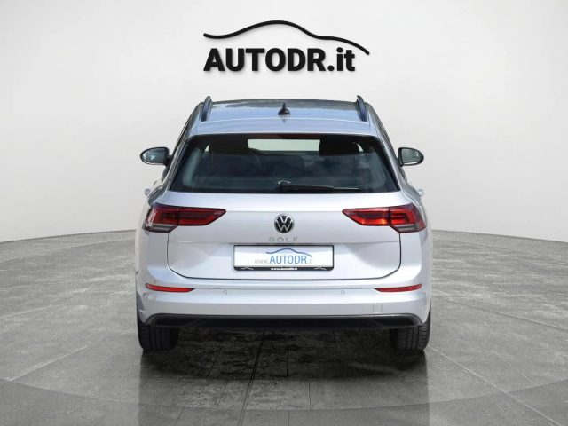 VOLKSWAGEN Golf Variant usata, con Touch screen