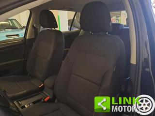 VOLKSWAGEN Golf usata, con Controllo trazione