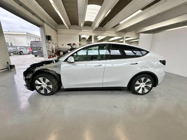 TESLA Model Y usata, con Alzacristalli elettrici